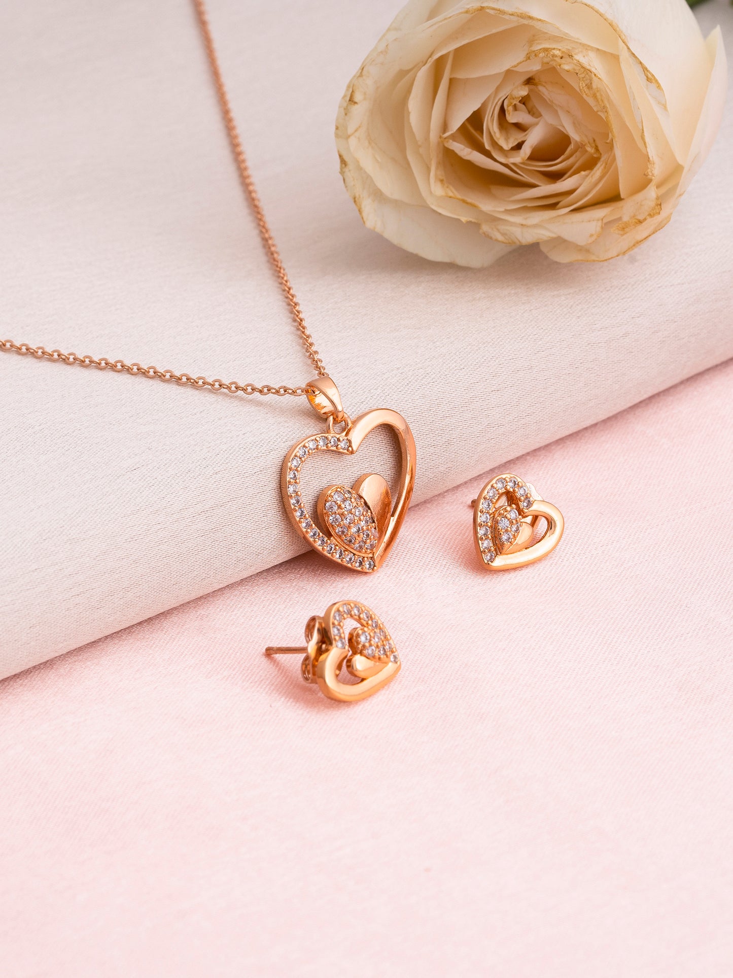 Heart Shape Pendant Set